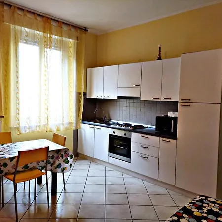 Appartamento Amazing Cute Place!! X6 !!! Free++ Transports !! Parma