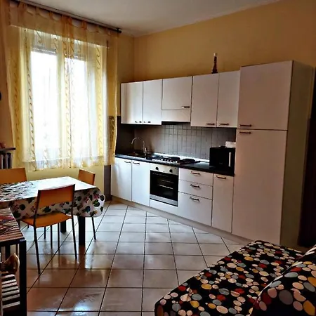 Appartamento Amazing Cute Place!! X6 !!! Free++ Transports !! Parma
